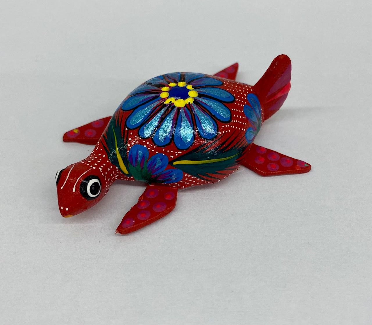 IR43 Red Turtle w/Blue Flower