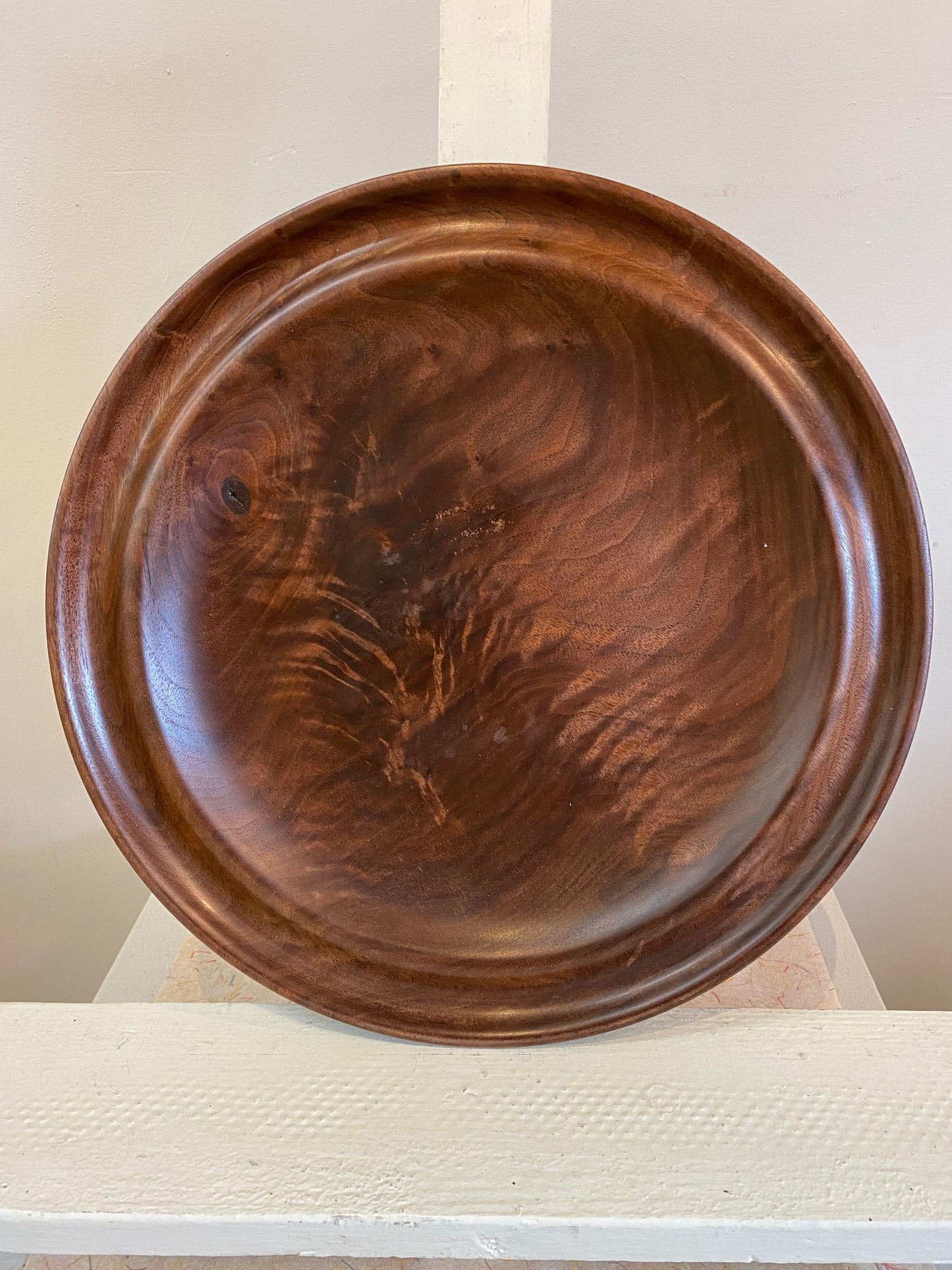 AH92 Walnut Plate
