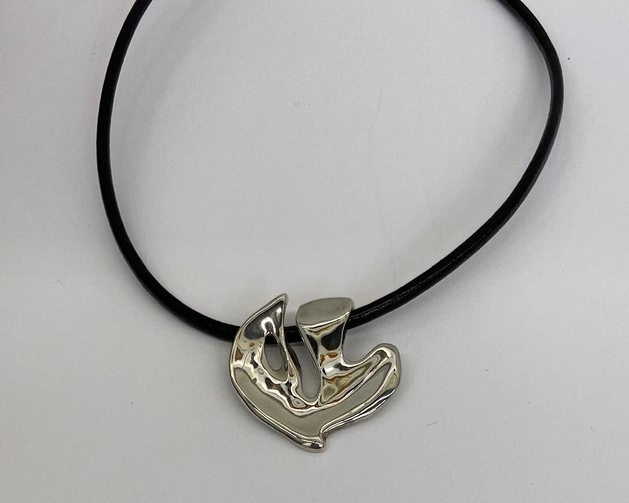 TN261 Lg. Dove
