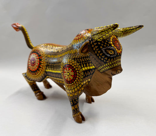 IR71 Large Bronze Bull