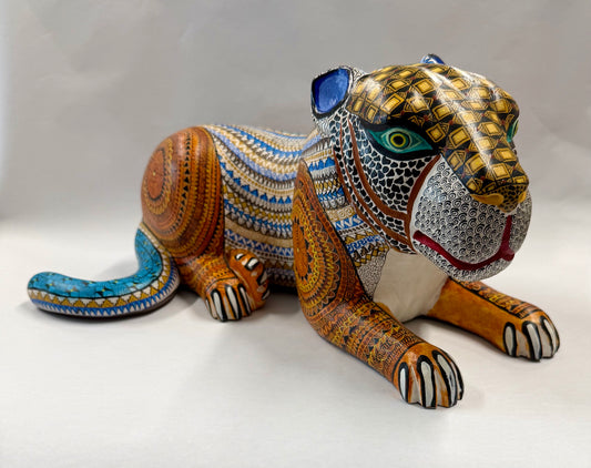 IR75 Reclining Tiger