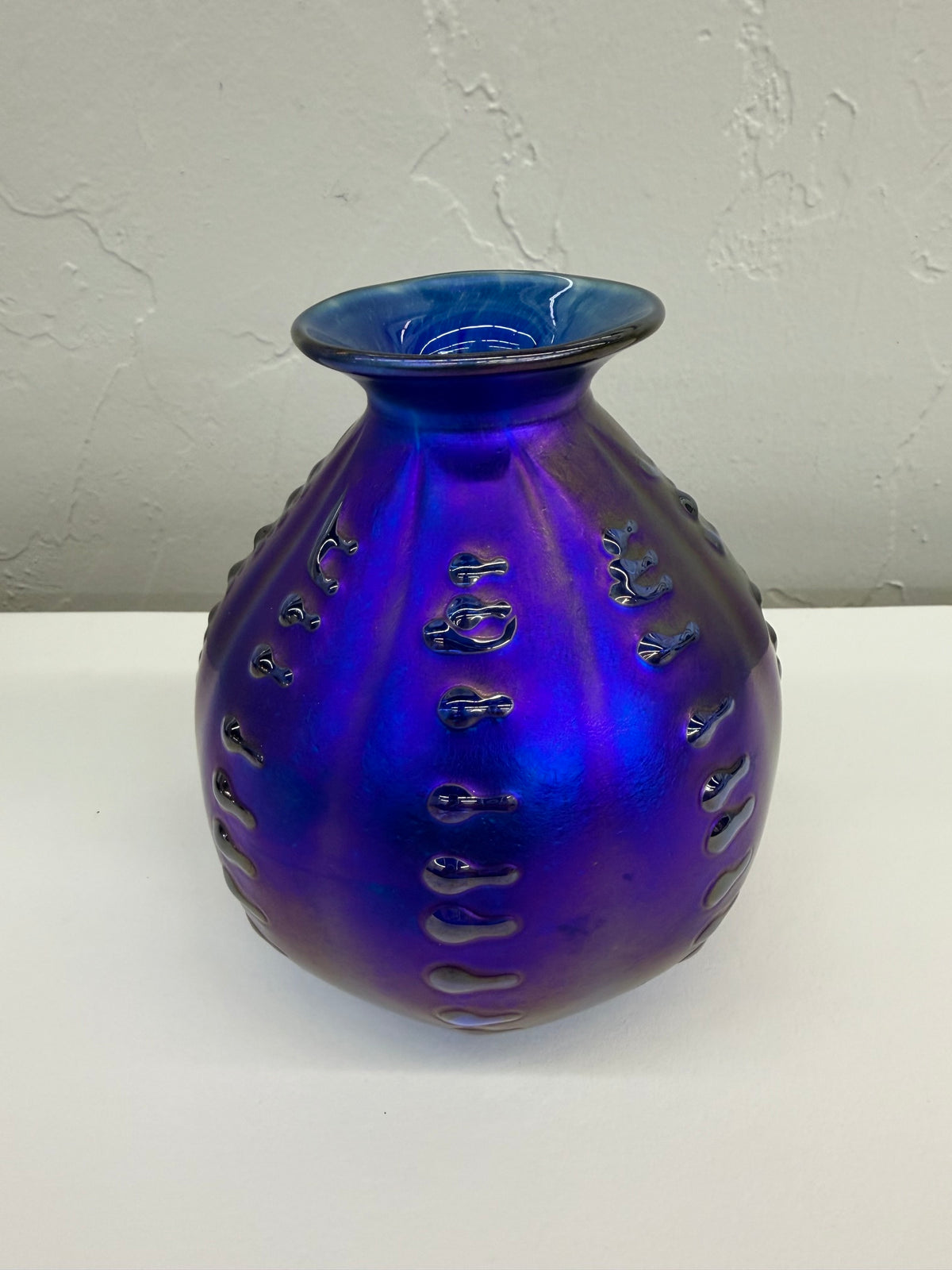 PV455 Blue Luster Tear Drop, clear dots