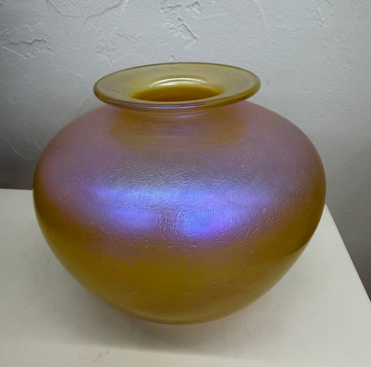 PV458 Gold/Yellow Classic Cabinet Vase