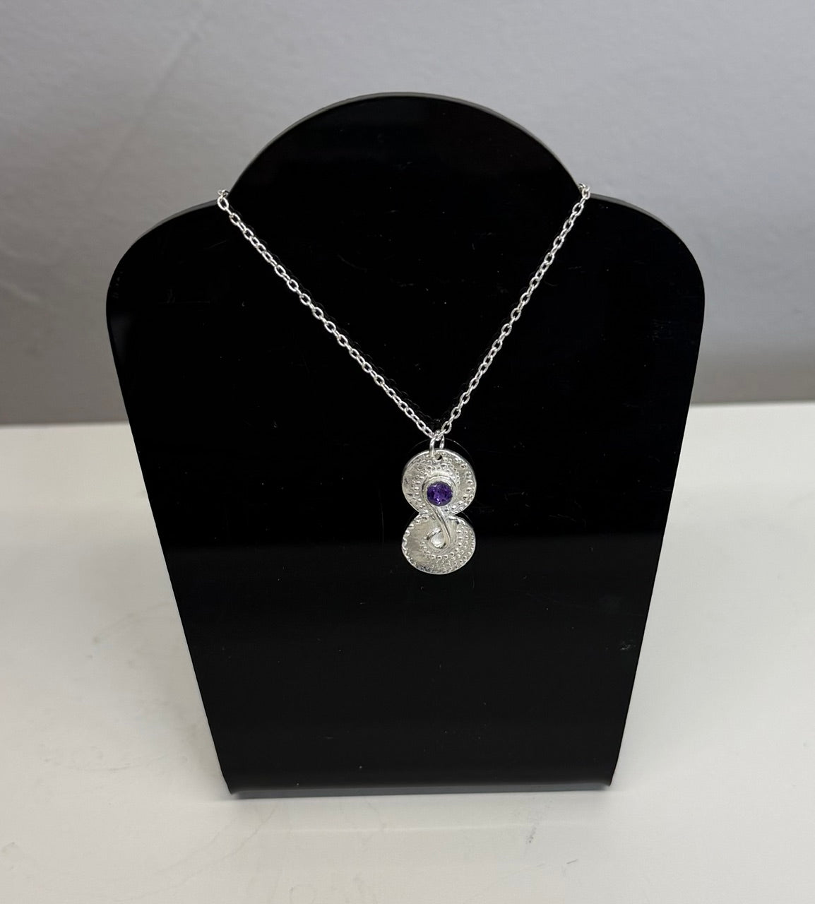 GT102 Stacked Circle Necklace