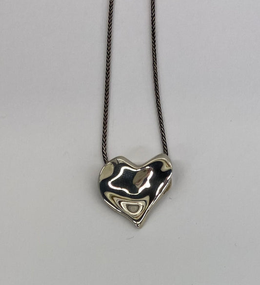 TN265 Heart Pendant