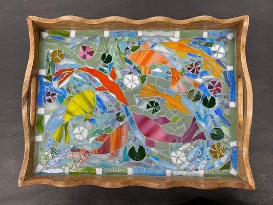JR53 Lg. Fish Tray on Green