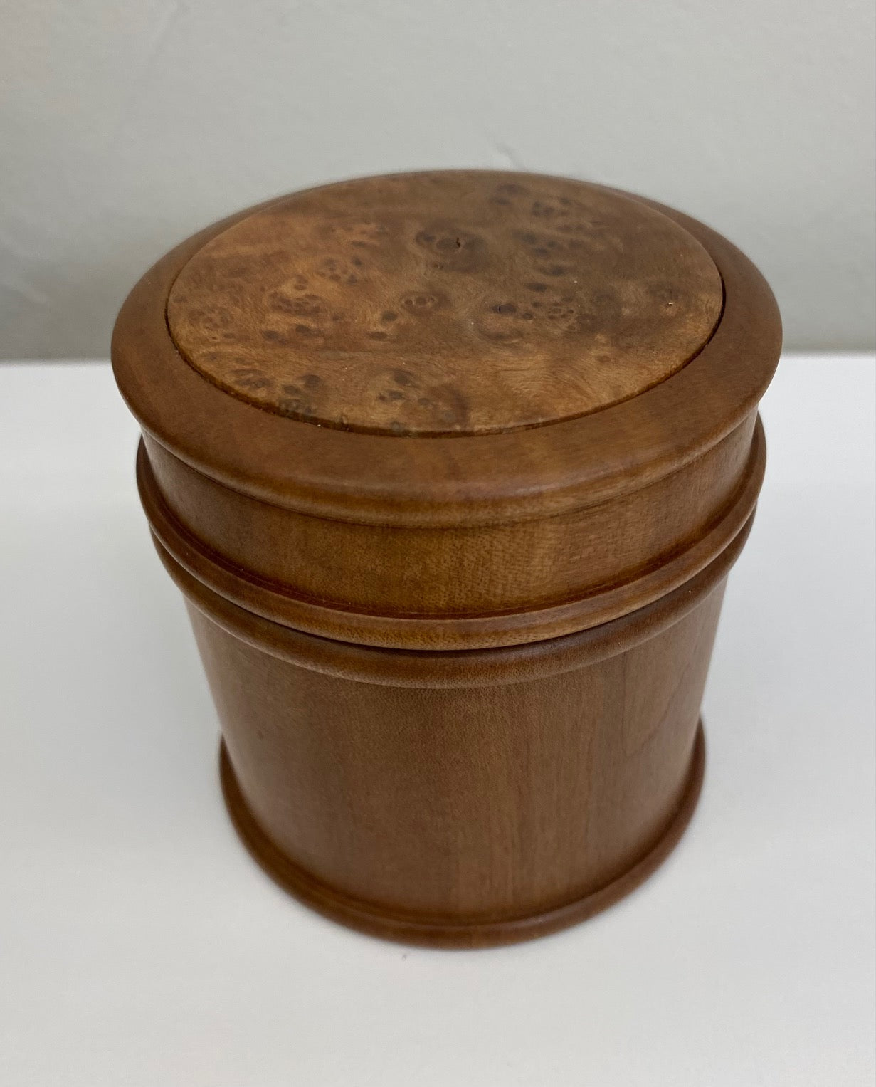 AH94 Lidded Box, Madrone