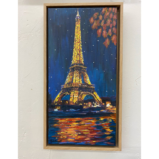 RB401 Eiffel Tower